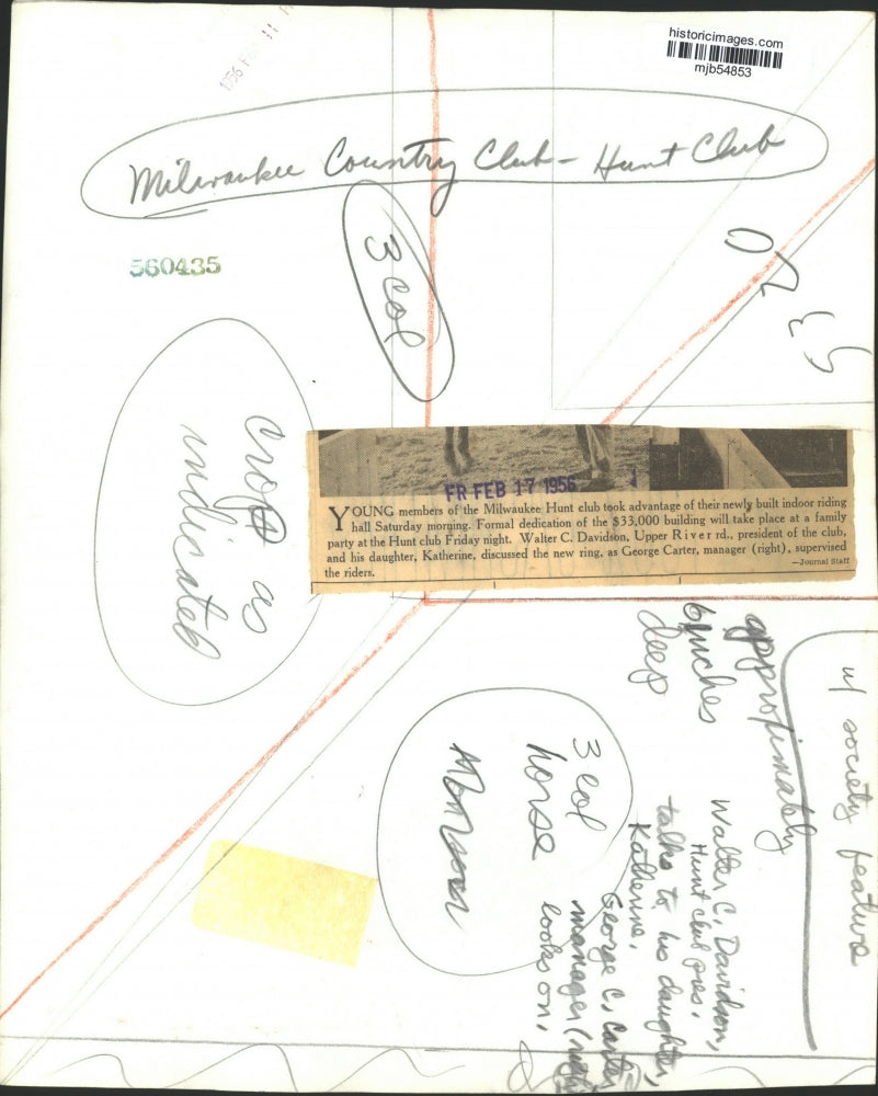 1956 Press Photo Katherine Davidson on horse with members at club, Milwaukee.