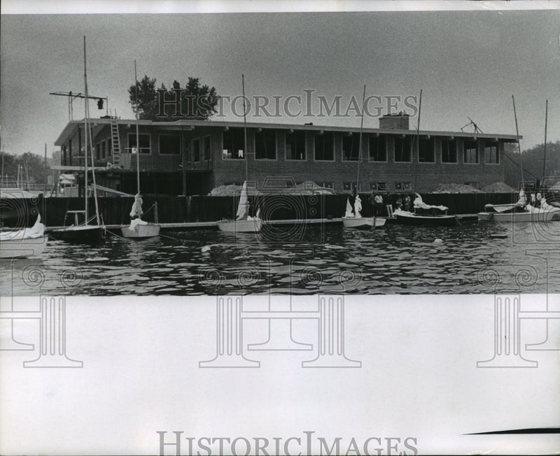 Load image into Gallery viewer, 1967 Press Photo Milwaukee Yacht Club clubhouse on lake Michigan near completion
