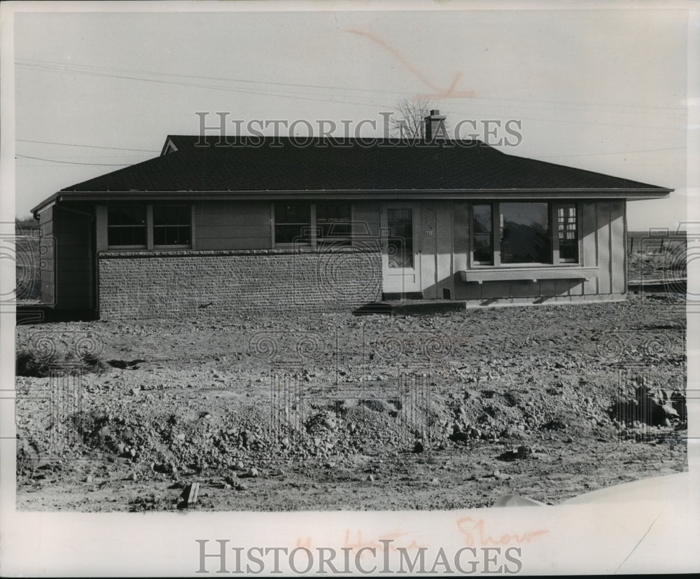 1957 Press Photo $18,000 Home to be Given Away at Milwaukee Home Show Wisconsin- Historic Images