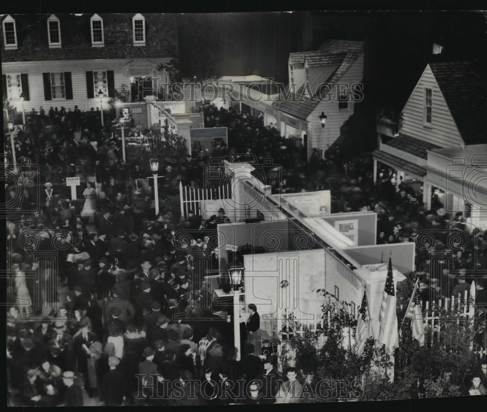 1941 Press Photo Overhead view of the home show. - mjb56551