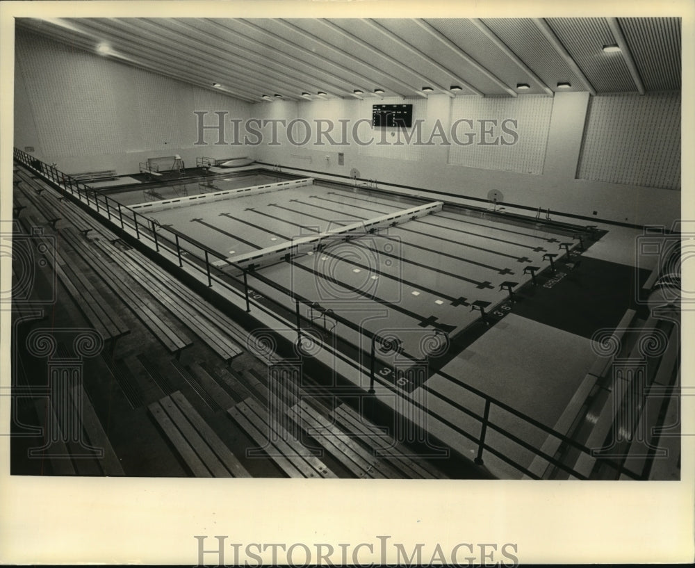 1980 Press Photo North Division High School pool, Milwaukee - mjb56604- Historic Images