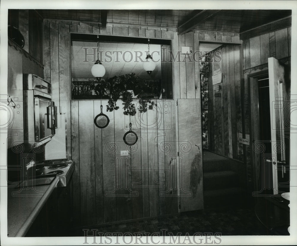 1969 Press Photo Today&#39;s homemakers like mobile homes&#39; convenience &amp; features- Historic Images