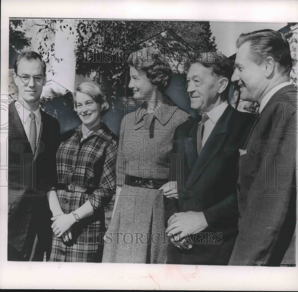 1959 Press Photo Rockefellers Entertain At Family Estate In Pocantico Hills, N.Y