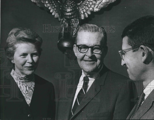 1970 Press Photo John Nuzum and others, First Wisconsin Trust Company
