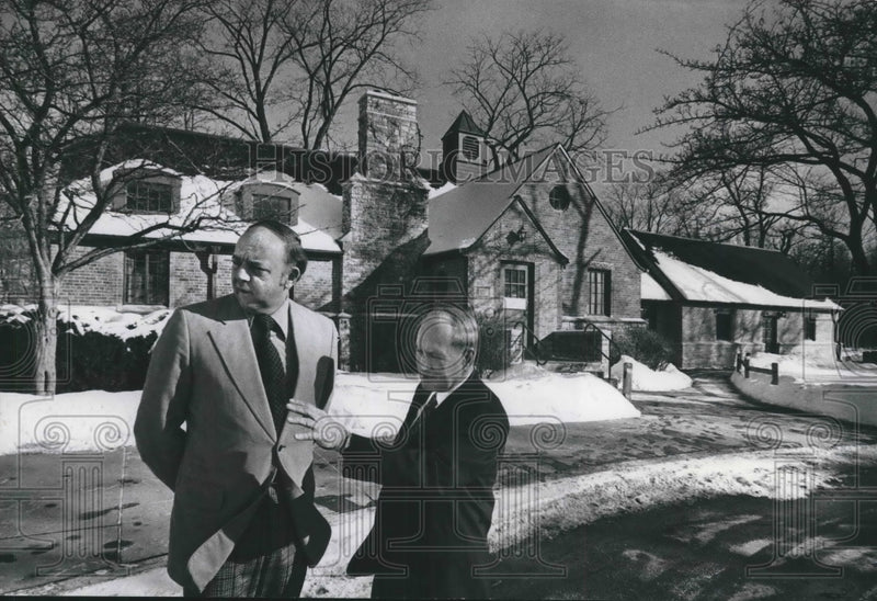 Load image into Gallery viewer, 1976 Press Photo Hawthorn Glen Outdoor Education Center Rebuilt, Milwaukee
