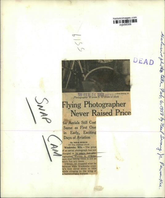 1958 Press Photo Photographer Warren O'Brien, aerial photographer - mjb58306