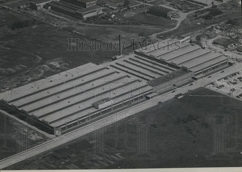 1945 Press Photo Rexnord, Inc Milwaukee office and production facilty