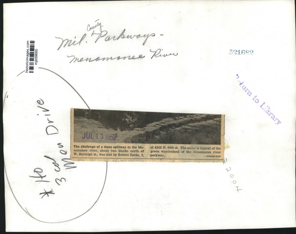 1952 Press Photo Robert Zarda On Stone Spillway Of Menomonee River In Milwaukee