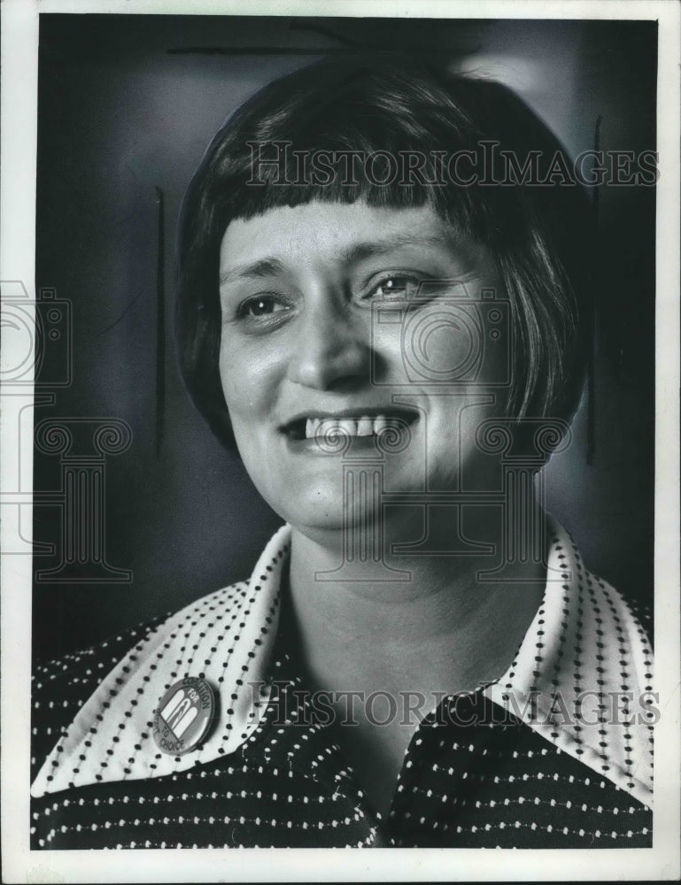 1974 Press Photo Wisconsin, Suzan Hester, heads NOW - mjb60327
