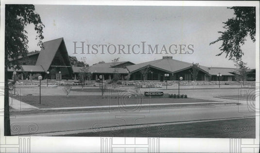 1969 Press Photo Exterior view of the new Milwaukee Mental Health Center- Historic Images