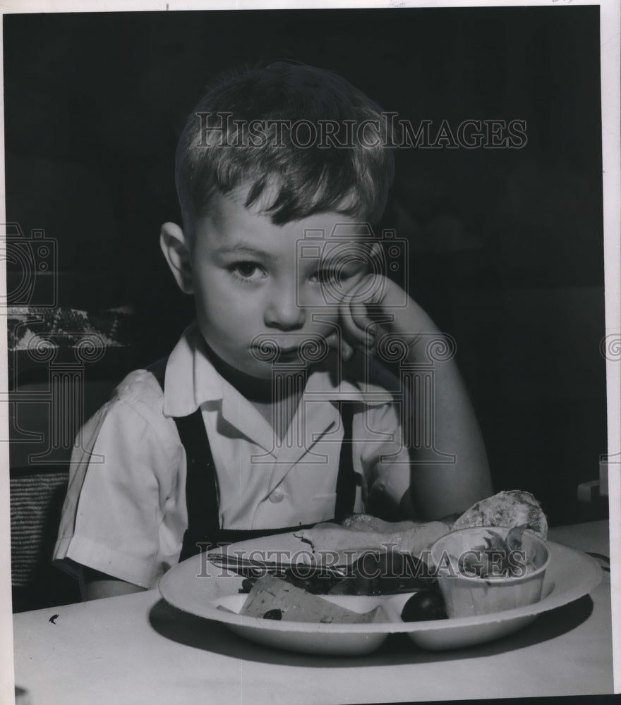 1950 Press Photo Jim Robertson&#39;s son, WTMT-TV- Historic Images