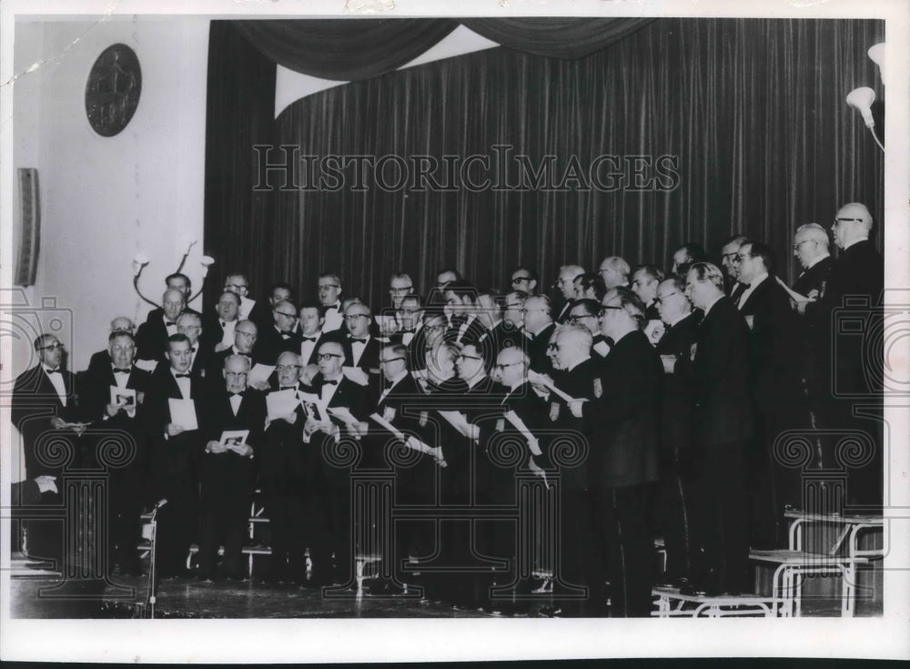 1974 Press Photo Milwaukee Liederkranz, German singing group- Historic Images