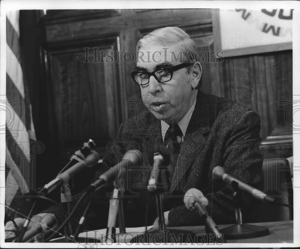 1975 Press Photo William F. O&#39;Donnell, County Board Chairman, Milwaukee, WI