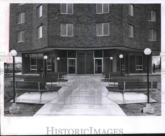 1966 Press Photo Riverview public housing project, Milwaukee, Wisconsin- Historic Images