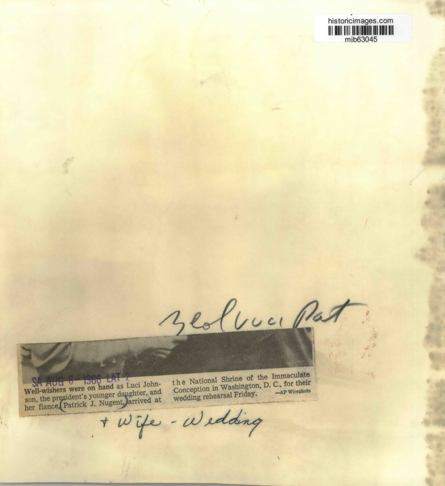 1966 Press Photo Patrick Nugent And Fiance Arrive For Wedding Rehearsal In D.C.