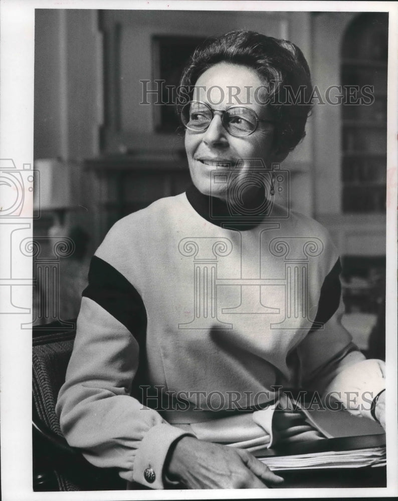 1973 Press Photo Virginia Hart, Wisconsin Department of Regulation and Licensing