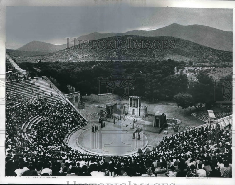 Load image into Gallery viewer, 1974 Press Photo Asclepeium in Greece - mjb63534
