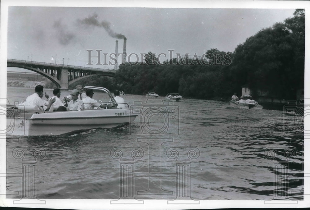 1966 Press Photo Milwaukee River boats and views - mjb63976- Historic Images