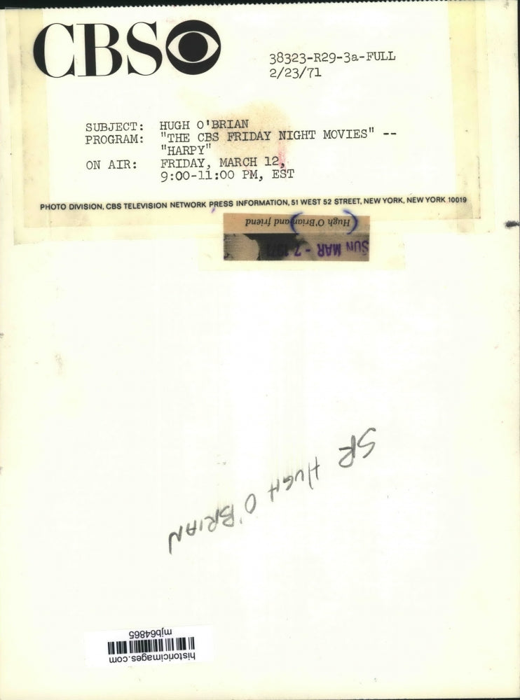 1971 Press Photo Hugh O'Brian and owl - mjb64865