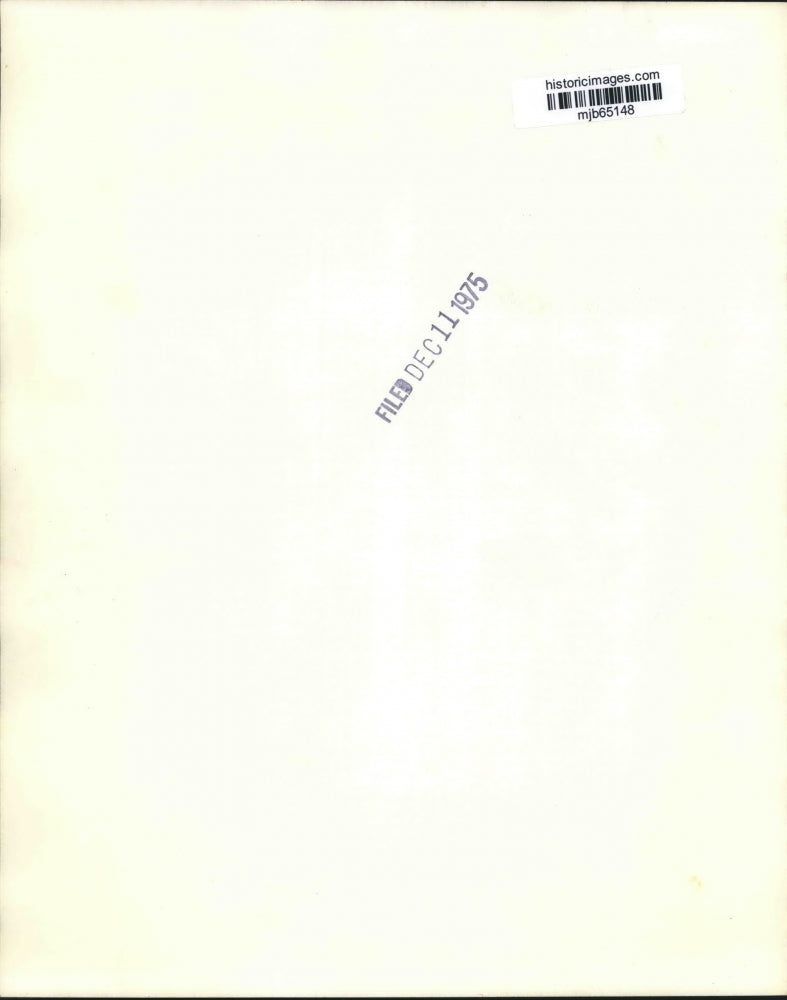 1975 Press Photo Portrait of Coach of Brown Deer, Earl Gengler - mjb65148