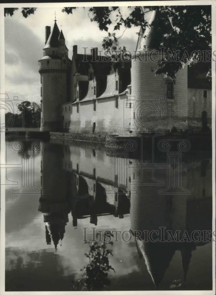 1940 Press Photo Chauteau Bourre, Lake Plessis, France - mjb65221- Historic Images