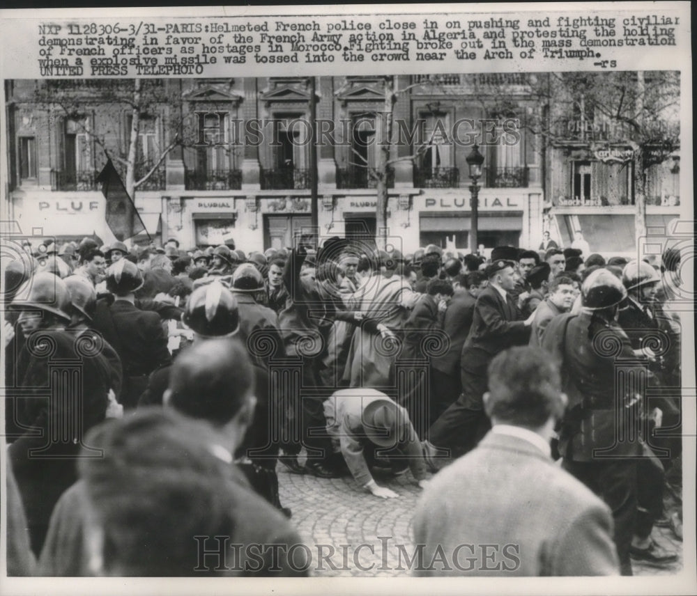 1957 Press Photo French police close in demonstrators in Paris - mjb65635