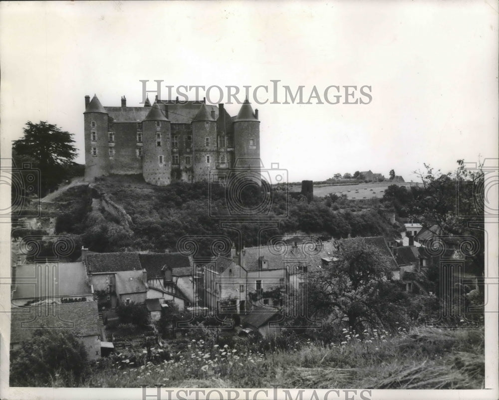 1948 Press Photo Chateau de Luyness's castle built in the 11th century in France