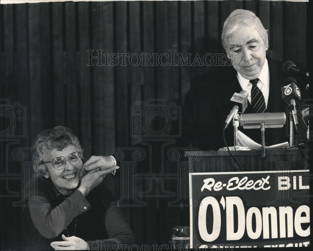 1987 Press Photo William &amp; Norma O&#39;Donnell announce run, Milwaukee County Exec.- Historic Images