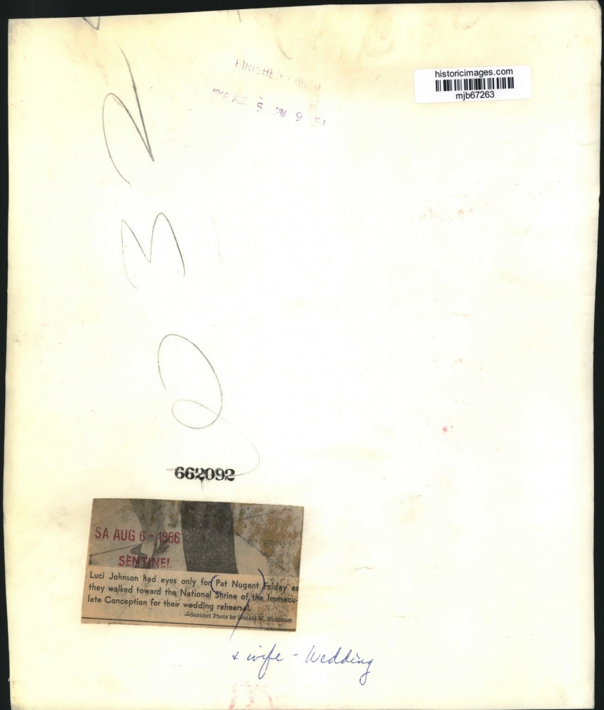 1966 Press Photo Luci Johnson, Pat Nugent walked into their wedding rehearsal