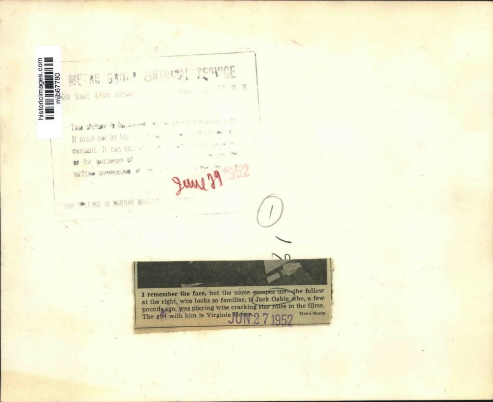 1952 Press Photo Jack Oakie, Virginia Home - mjb67780