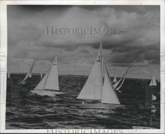 1952 Press Photo Swedish sailboats compete in the Olympics near Finland- Historic Images