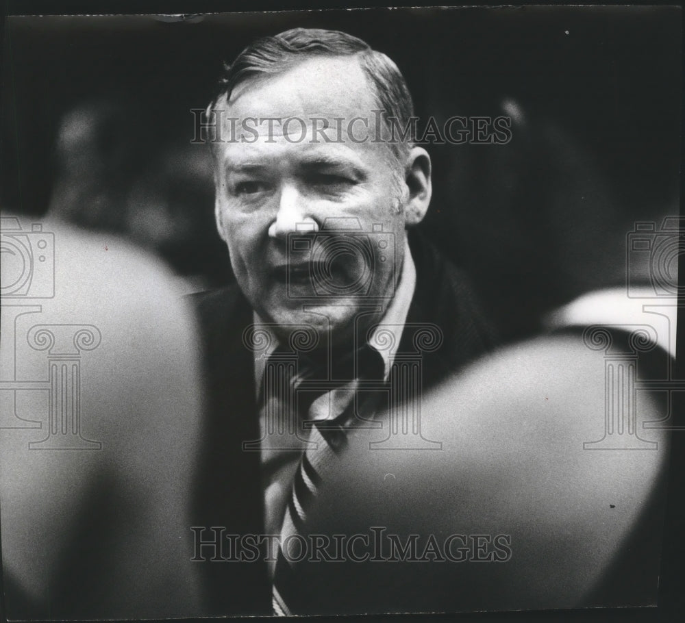 1973 Press Photo Charlie Parsley, UWM Basketball Coach - mjb68031