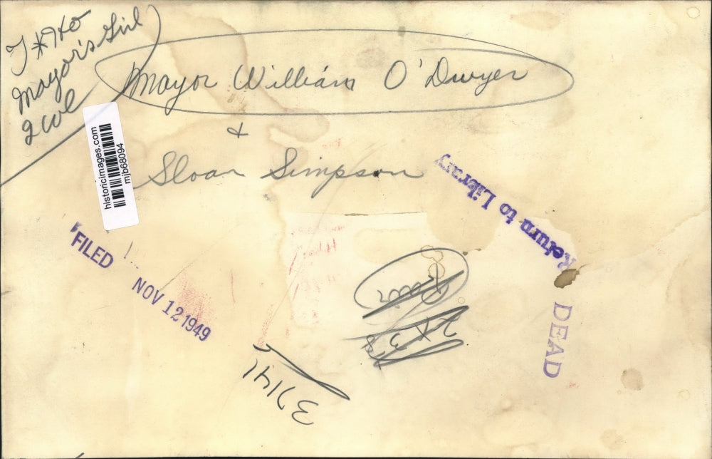 1949 Press Photo Mayor William O'Dwyer and Sloan Simpson, Mayors girl.