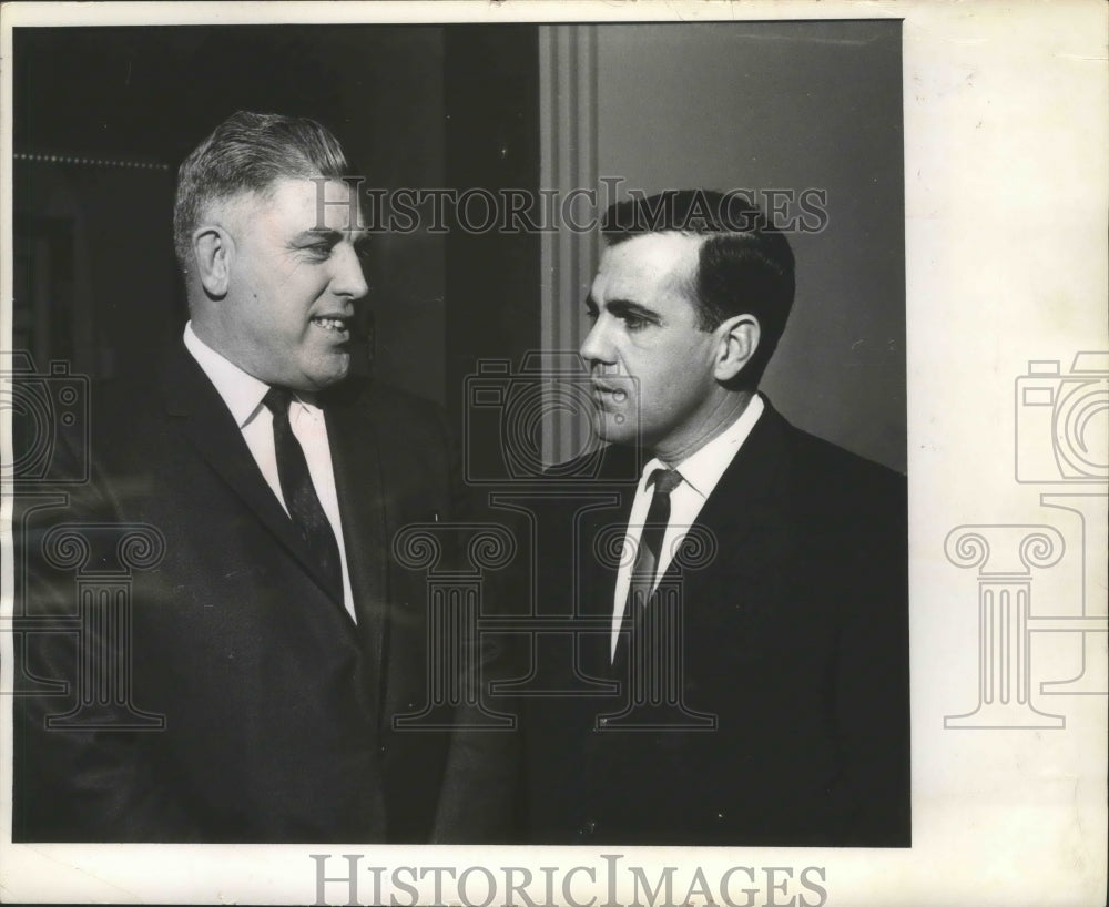 1968 Press Photo Ara Parseghian, football coach - mjb68138