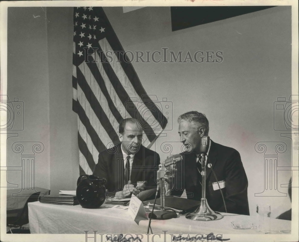 1965 Press Photo Gaylord Nelson, Gov Knowles spoke at Milwaukee Sentinel Forum- Historic Images