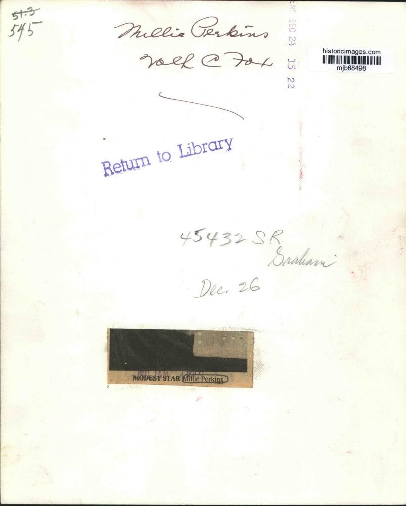 1958 Press Photo Modest Star Millie Perkins - mjb68498