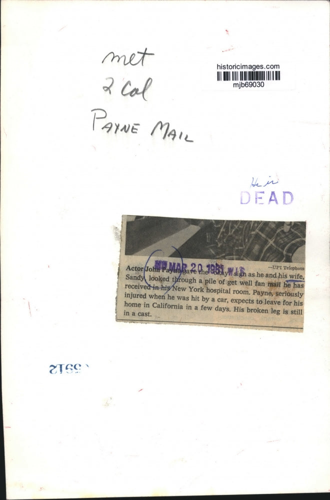 1961 Press Photo Injured Actor John Payne & Wife in Hospital Room in New York