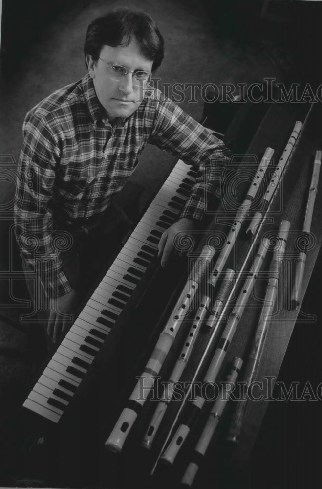 Steve Raney 1985 Press Photo Pianist-composer Steve Nelson-Raney with tools of his ...
