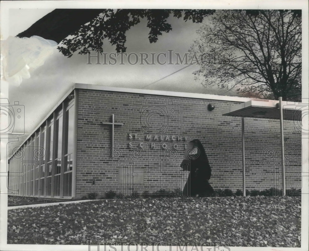 1969 Press Photo St. Malachy&#39;s catholic church opens elementary school Wisconsin- Historic Images