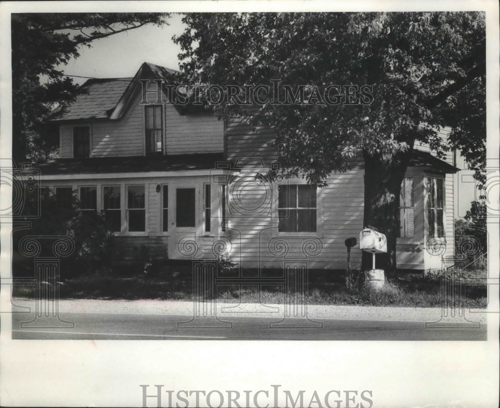 1971 Press Winton-Sprengel home becomes Wisconsin Historical Society, New Berlin