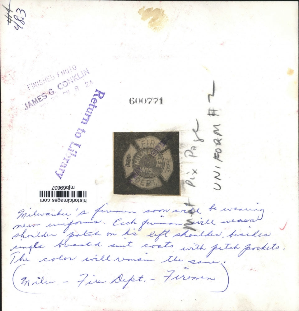 1950 Press Photo Milwauke firemen to get new uniforms and patches - mjb69837