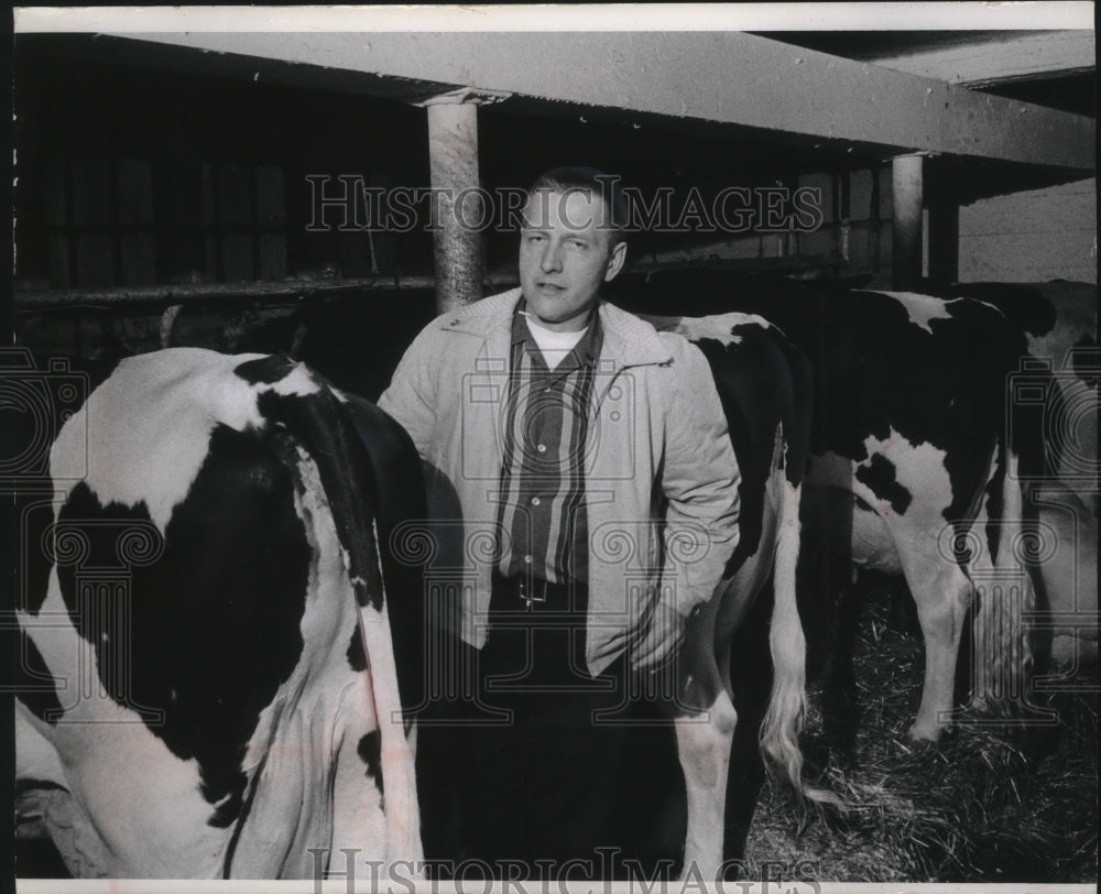 1967 Press Photo Vernon Meske&#39;s farm vandalized due to NFO&#39;s milk holding action- Historic Images