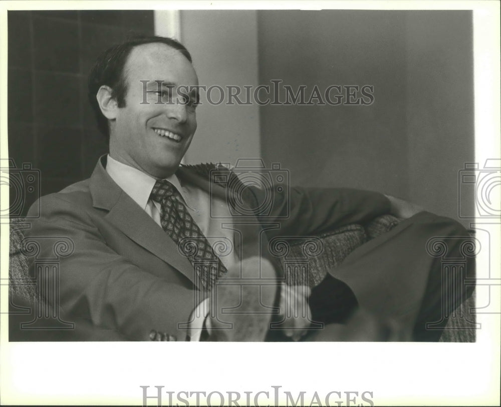 1981 Press Photo Roger H. Hull, Beloit College President- Historic Images