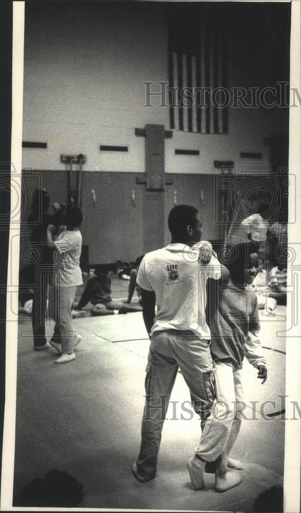 1988 Press Photo Judo class at Morse Middle School for the Gifted and Talented- Historic Images