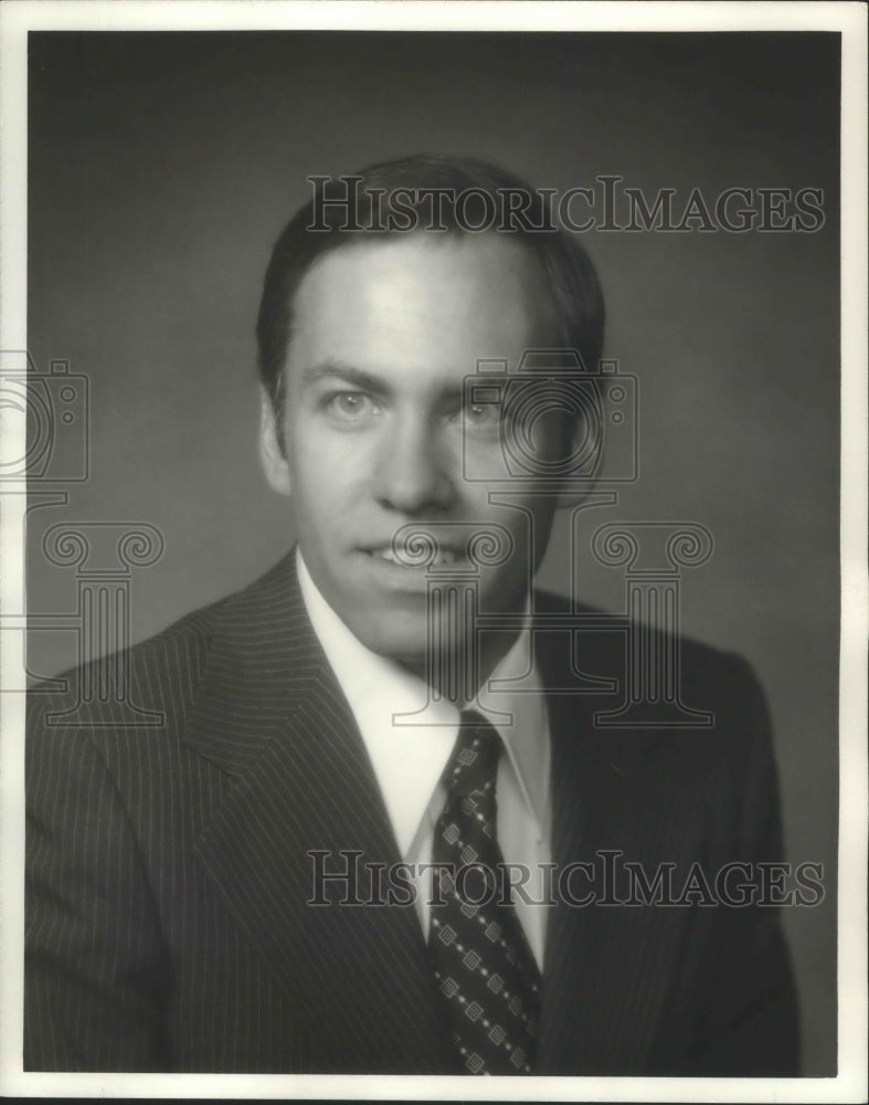 1977 Press Photo Brian L Nahey, elected president and CEO of Wehr Corporation- Historic Images