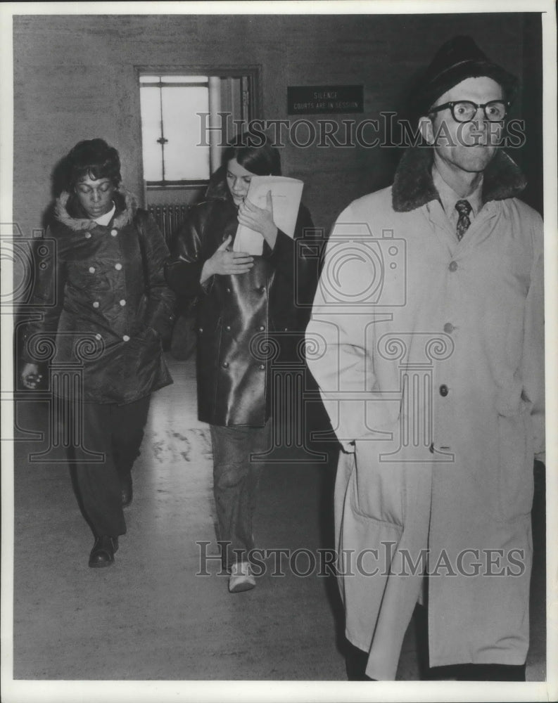 1975 Press Photo Mrs. Grace Kobussen, Milwaukee Police Department - mjb73818