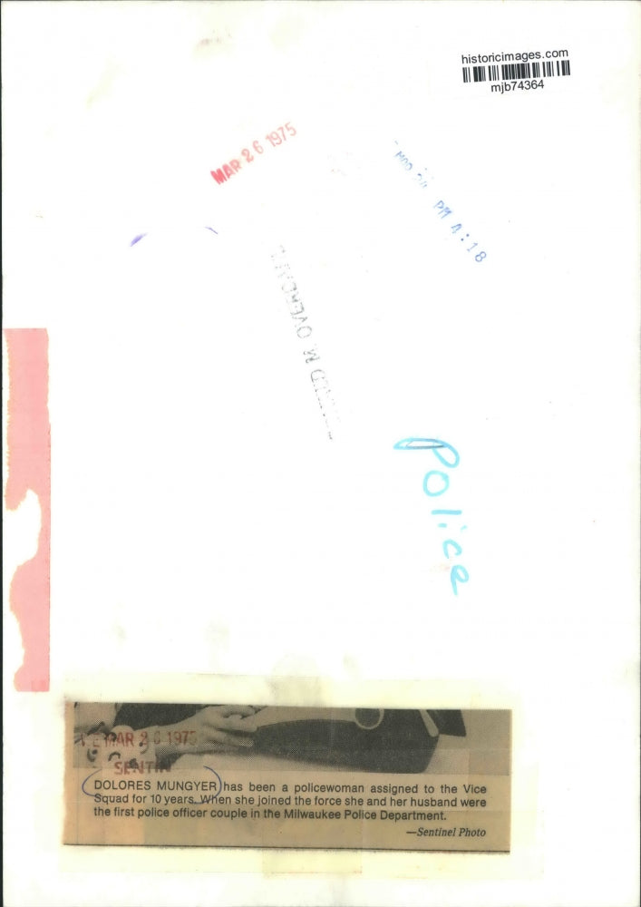 1975 Press Photo Dolores Mungyer, Milwaukee Police Department Vice Squad