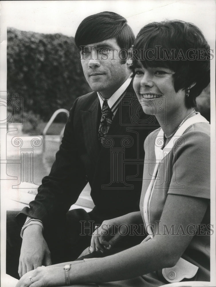 1971 Press Photo Sally Cowles McMahon and Stephen Albert Johns are engaged- Historic Images