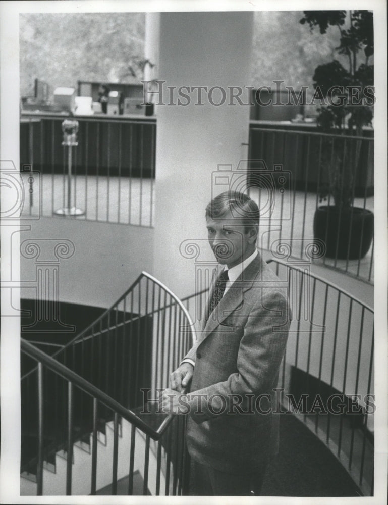 1974 Press Photo John Kelly, Midland Bank President- Historic Images