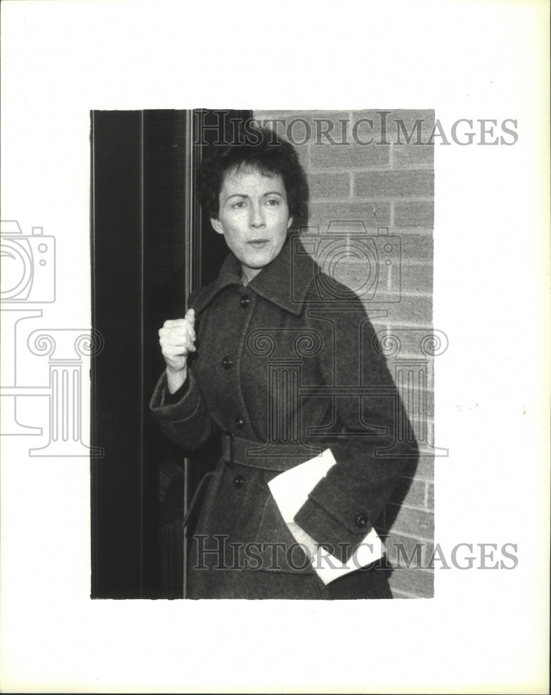 1979 Press Photo Feminist Sonia Johnson, excommunication trail, Oakton, VA- Historic Images